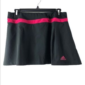 Adidas Médium tennis golf skirt black with pink waist stripe